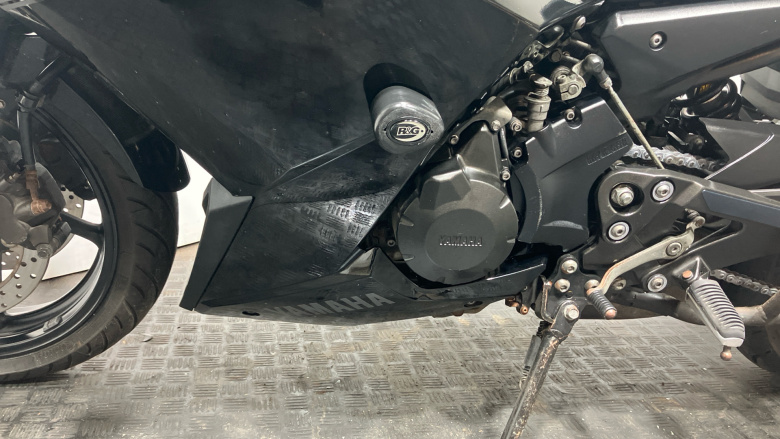 Yamaha XJ 6 DIVERSION ABS (10MY)